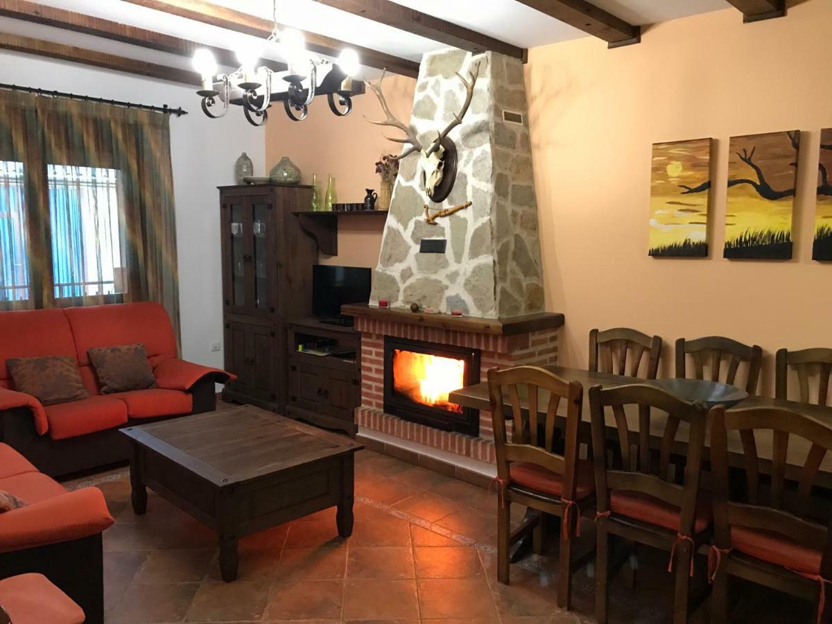 Casa Rural La Ibienza Zarzuela del Pinar Bagian luar foto